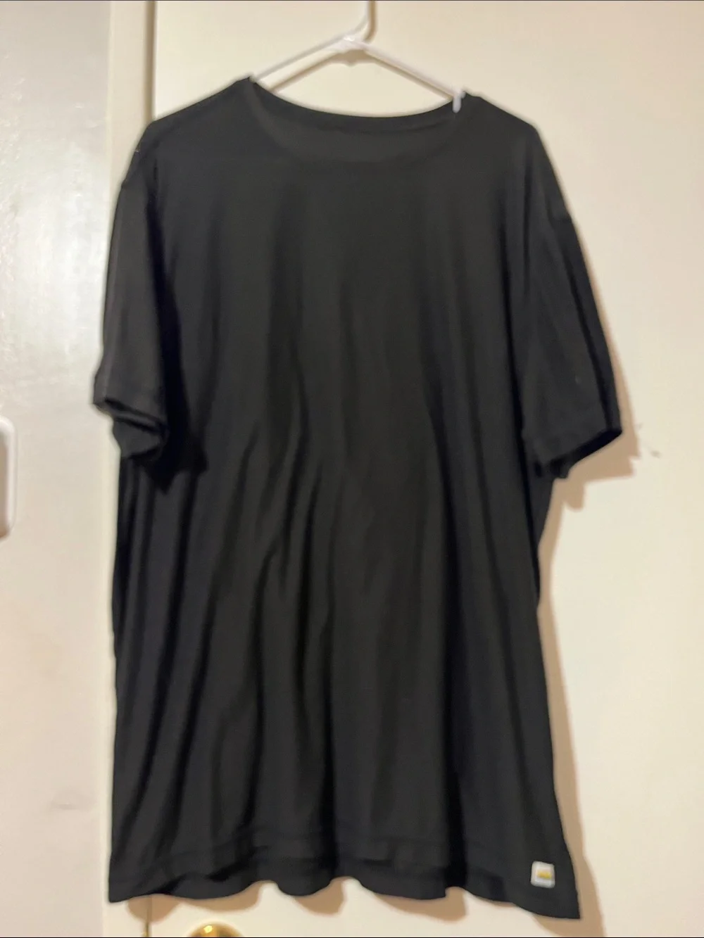Vuori | Strato tech tee - Picture 3 of 6